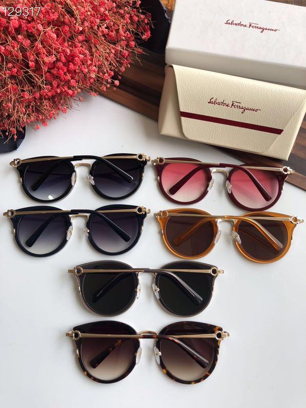 Ferragamo菲拉格慕 2019新款 百搭款 女款太陽鏡 SF899SK  lly1509